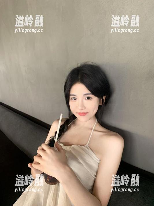 到底有多少人看‘www.17’视频？我越来越怀疑大众审美了...