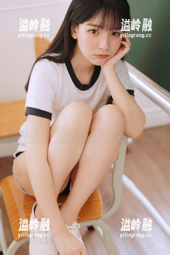 17c吃瓜官网，今天又教会你怎么优雅地吃瓜，不想错过的小心心！