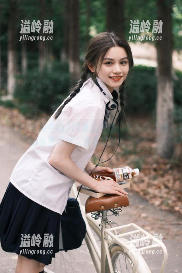 17吃瓜中心：寻找属于你的秘密地址，准备好吃瓜了吗？