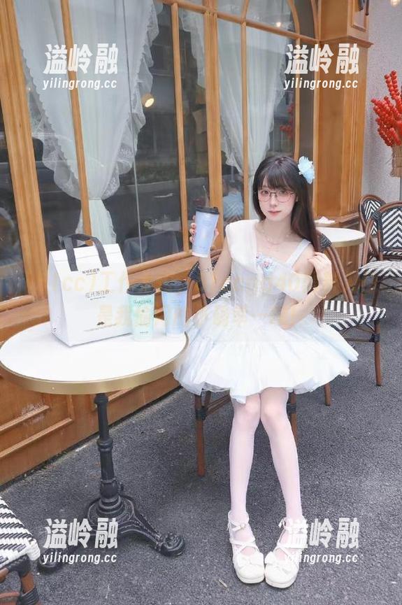 工作太忙，51ccgg40黑料入口是我偷闲的小确幸…噗！