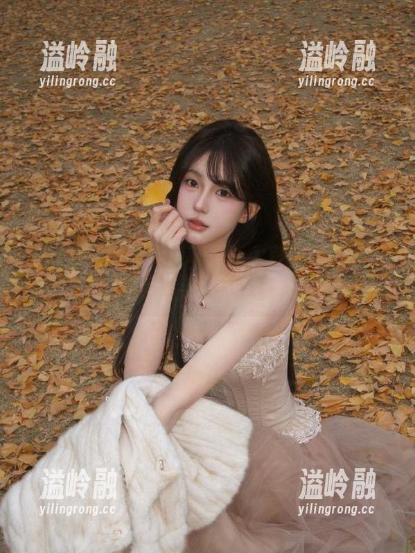 51吃瓜 51吃瓜苹果版:官网的贴心——让瓜不离手,就算在床上!