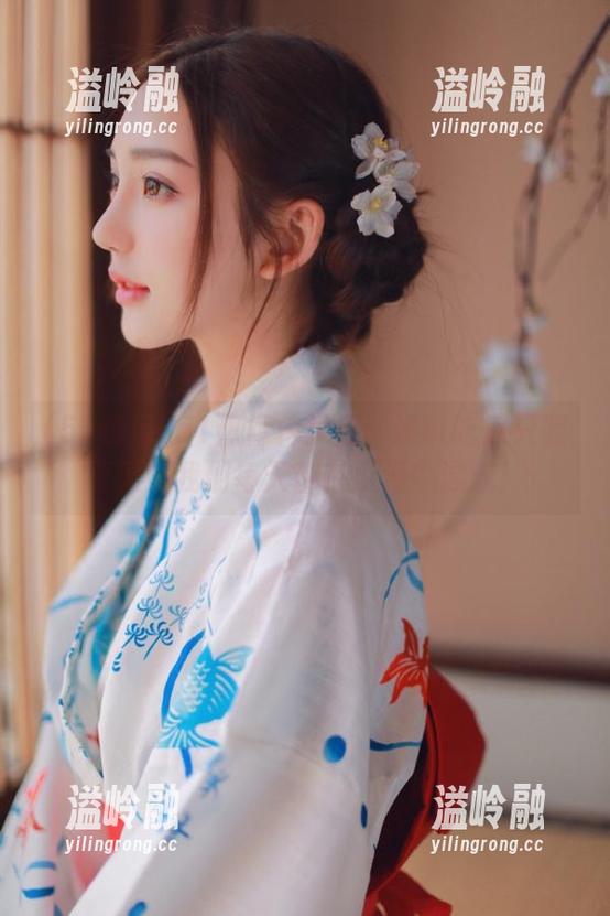 51热门传送门：谁说吃瓜只能夏天？我们每天都在瓜海中漂流！