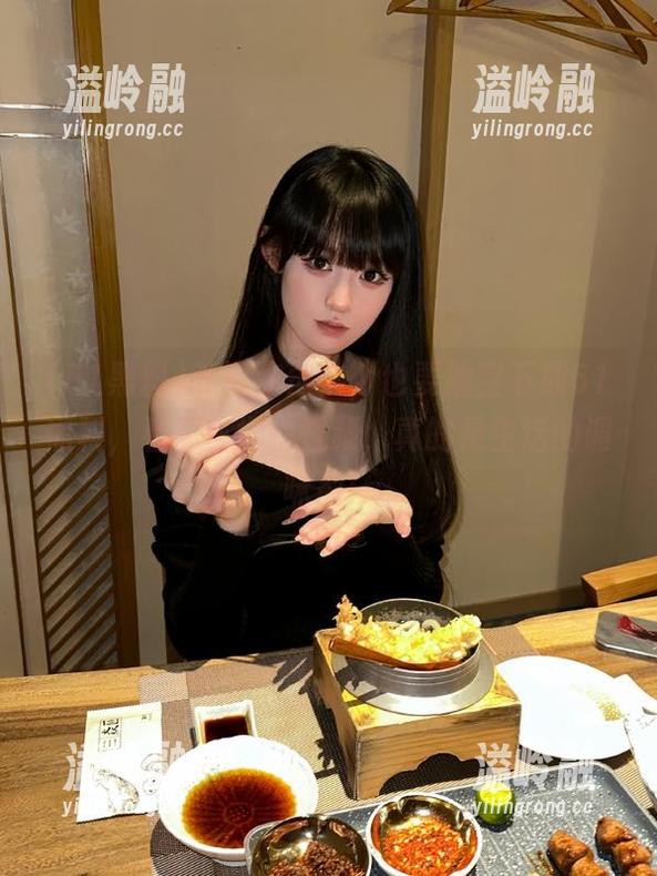 就算你再忙，也要抽空下载51黑料，看那些爆料视频，真的是生活的调味剂！