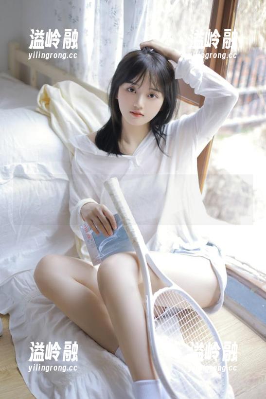 谁能告诉我为啥52吃瓜网首页总是这种“不科学”的热搜？求解释！