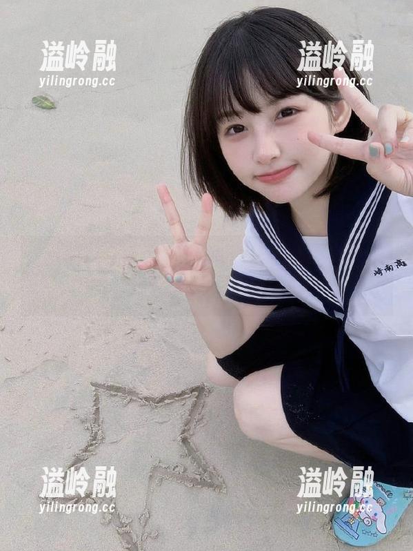 点开zzzttt.su，登录后感觉像是穿越到另一个维度！