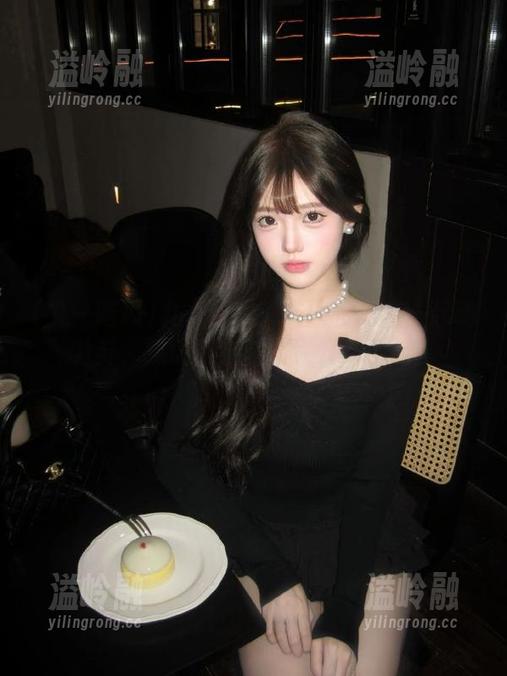 九一吃瓜 九一吃瓜:在线和网友一起嚼八卦,保证不会脑洞大开到飞起!