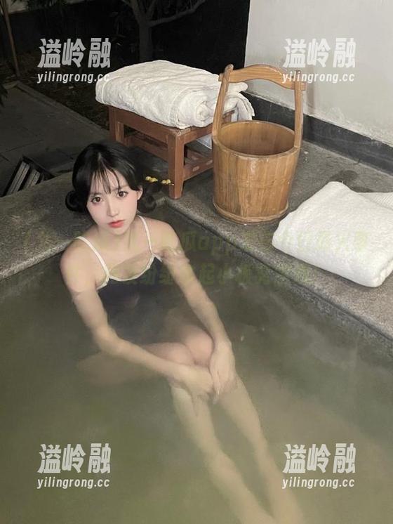 九一吃瓜app发布今日最火事件，网友纷纷拿起小板凳围观！