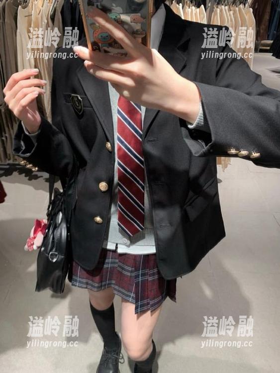 今日黑料网 今日黑料网,发布明星幽灵档案,看看谁的背后藏着多少猫腻!