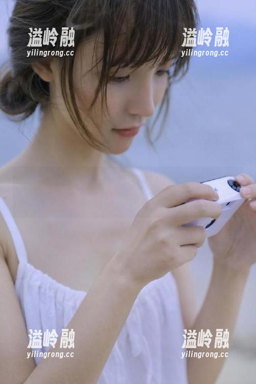 www.51cg.fun吃瓜网发布新线路，今天我们也跑到瓜地里探一探吧！
