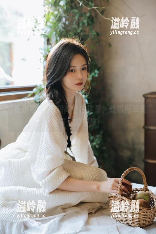 吃瓜网 校园趣闻全在这里,吃瓜网苹果版带你瓜到爆!