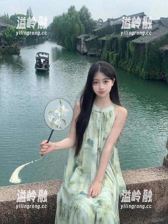吃瓜网传送门：点开就送你一堆八卦玩意儿，速来下载吧！