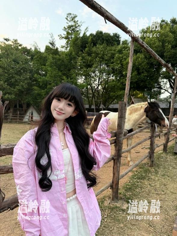 吃瓜网 吃瓜网入口:我被视频刷屏,怎么还没出门?