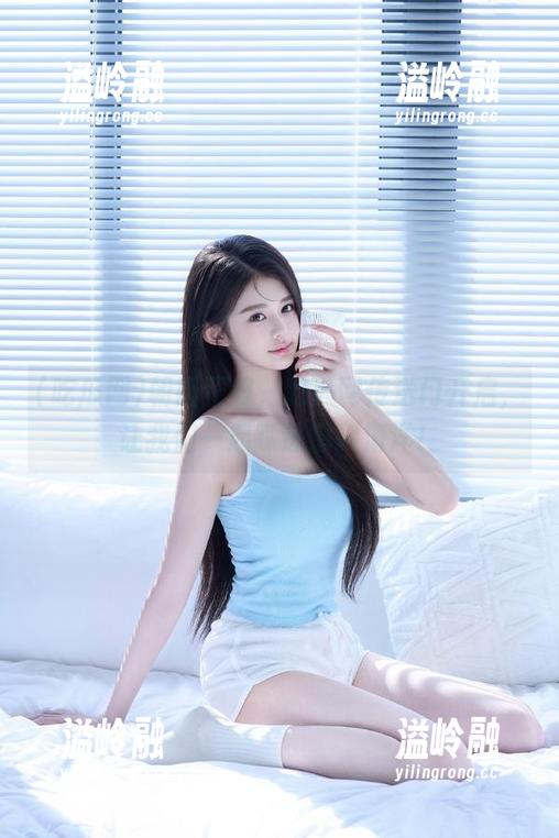 朝阳正好，吃瓜网传送门开启，让我们一起踩进爆料海洋！