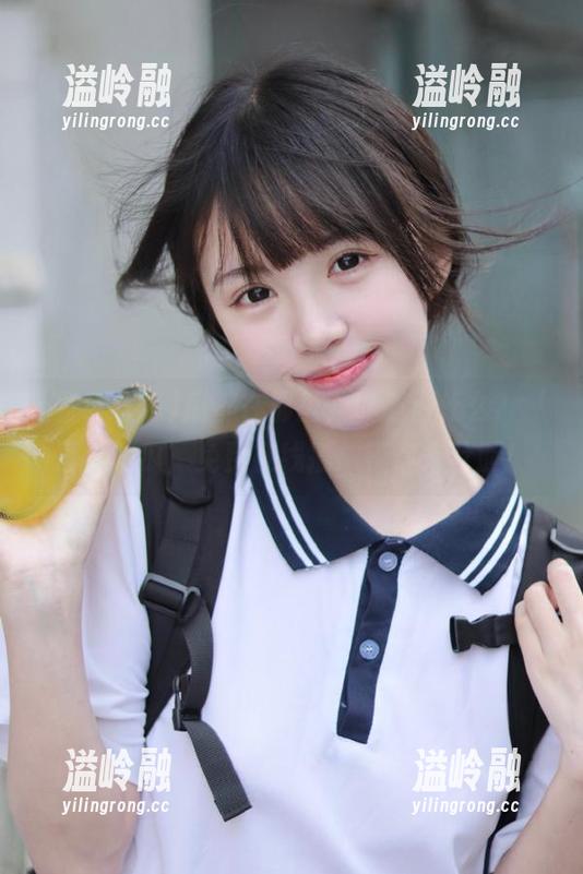 吾爱吃瓜 瓜都在那里,你还怕什么?‘吾爱吃瓜’免费在线播放等你来壮胆!