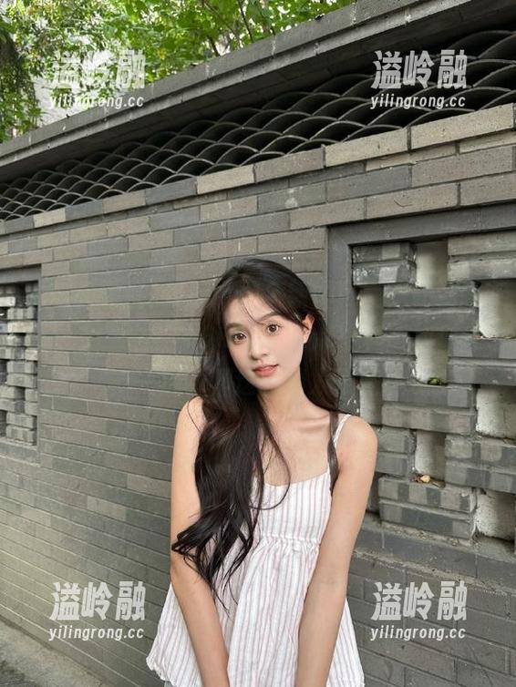 我擦，那个新闻可真是吓到我了，赶紧去“166fun.热点黑料”找链接，一起聊聊这剧情发展吧。