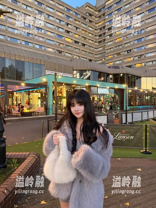 “51黑料不打烊”官网：让八卦永不停歇，瓜皮一颗不会缺！