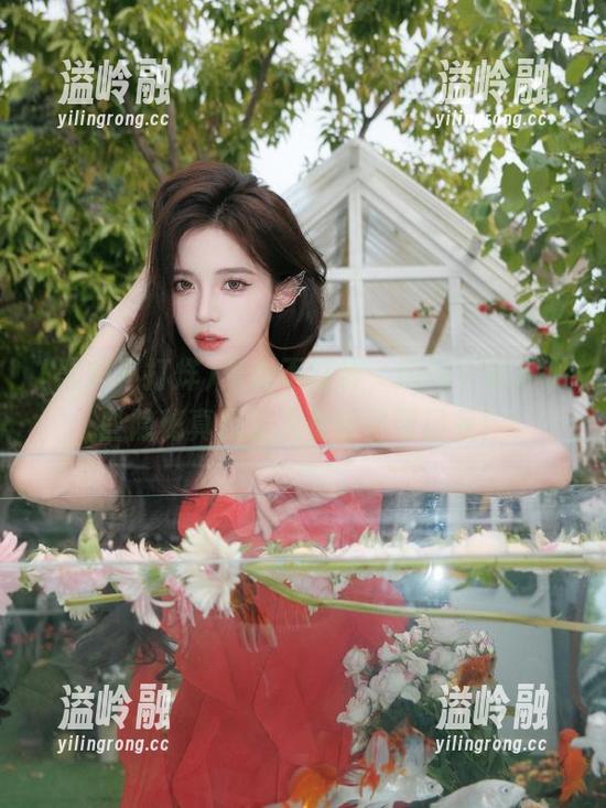 黑料不打烊，应用下载后那些隐秘真相让人看得目瞪口呆！