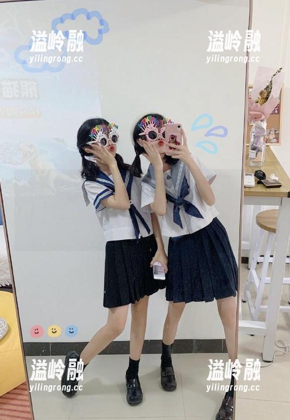 跟着我一起进入“xgua黑料社区”这扇神秘的入口，瓜太多，注意不要呛到哦！