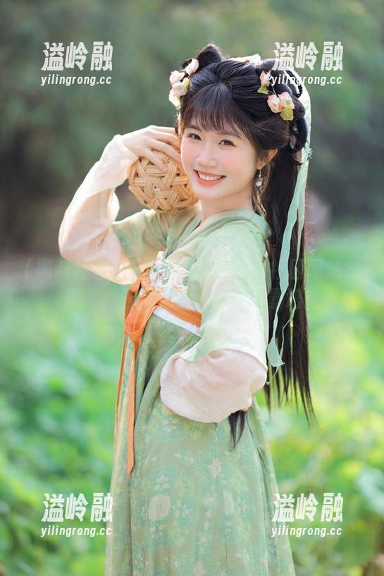 一不小心就被黑料社区网站勾住了，告别无聊的点开率暴增！