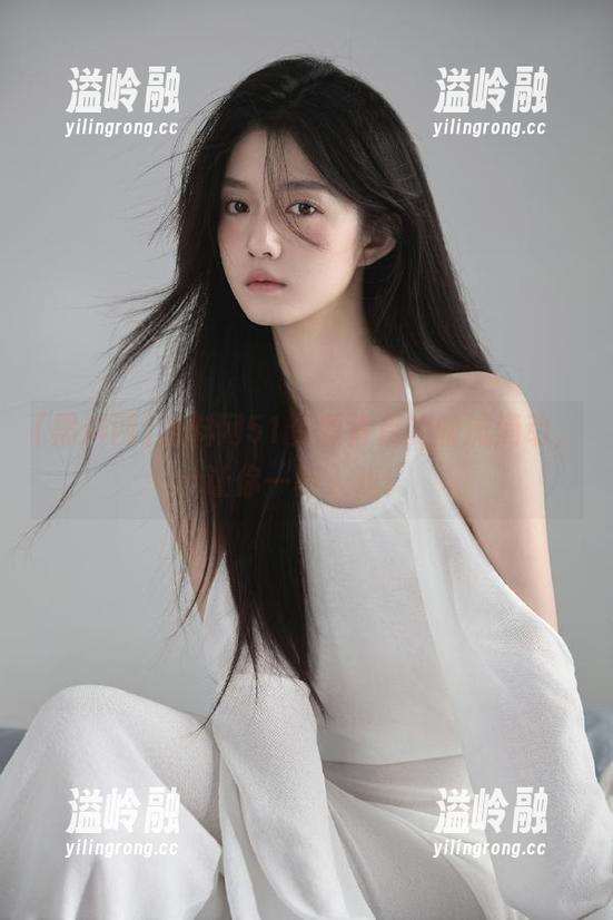 黑料网51资源背后的暗流涌动，让你一秒入戏！