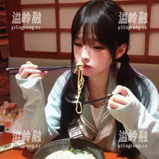 看黑料网苹果版，谁又在传绯闻，快来一起追！