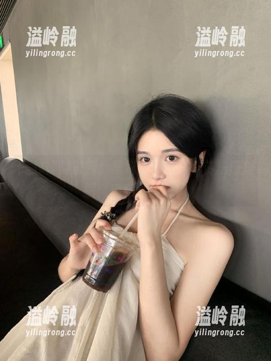 黑料网 最新!黑料网不打烊,传送门提醒:瓜势猛如虎!